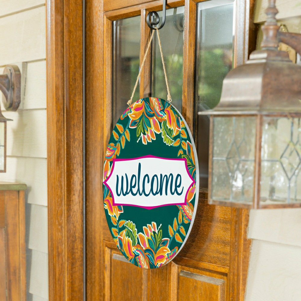 18X18” DOOR DECOR | Plow & Hearth