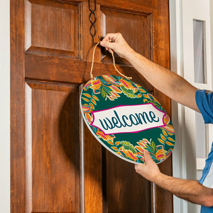 18X18” DOOR DECOR | Plow & Hearth