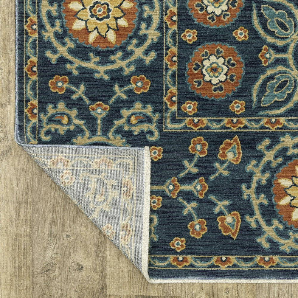 Indoor/Outdoor Clover Hill Border Polypropylene Rug, 6'7" x 9'6" | Plow & Hearth