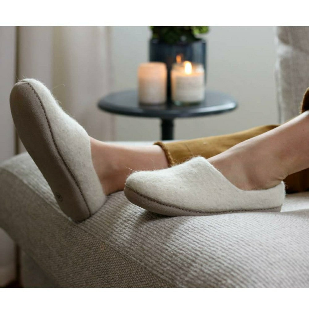 Womens Victoria Wool House Shoe | Plow & Hearth