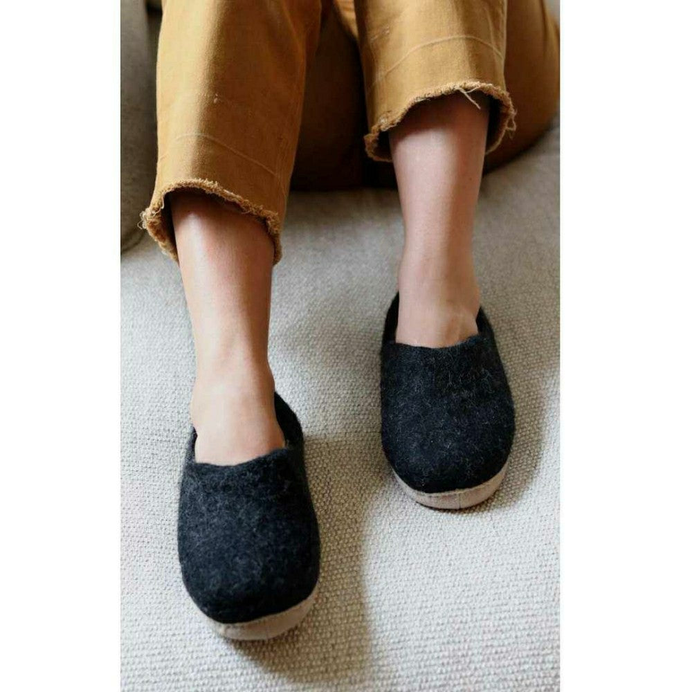 Womens Victoria Wool House Shoe | Plow & Hearth