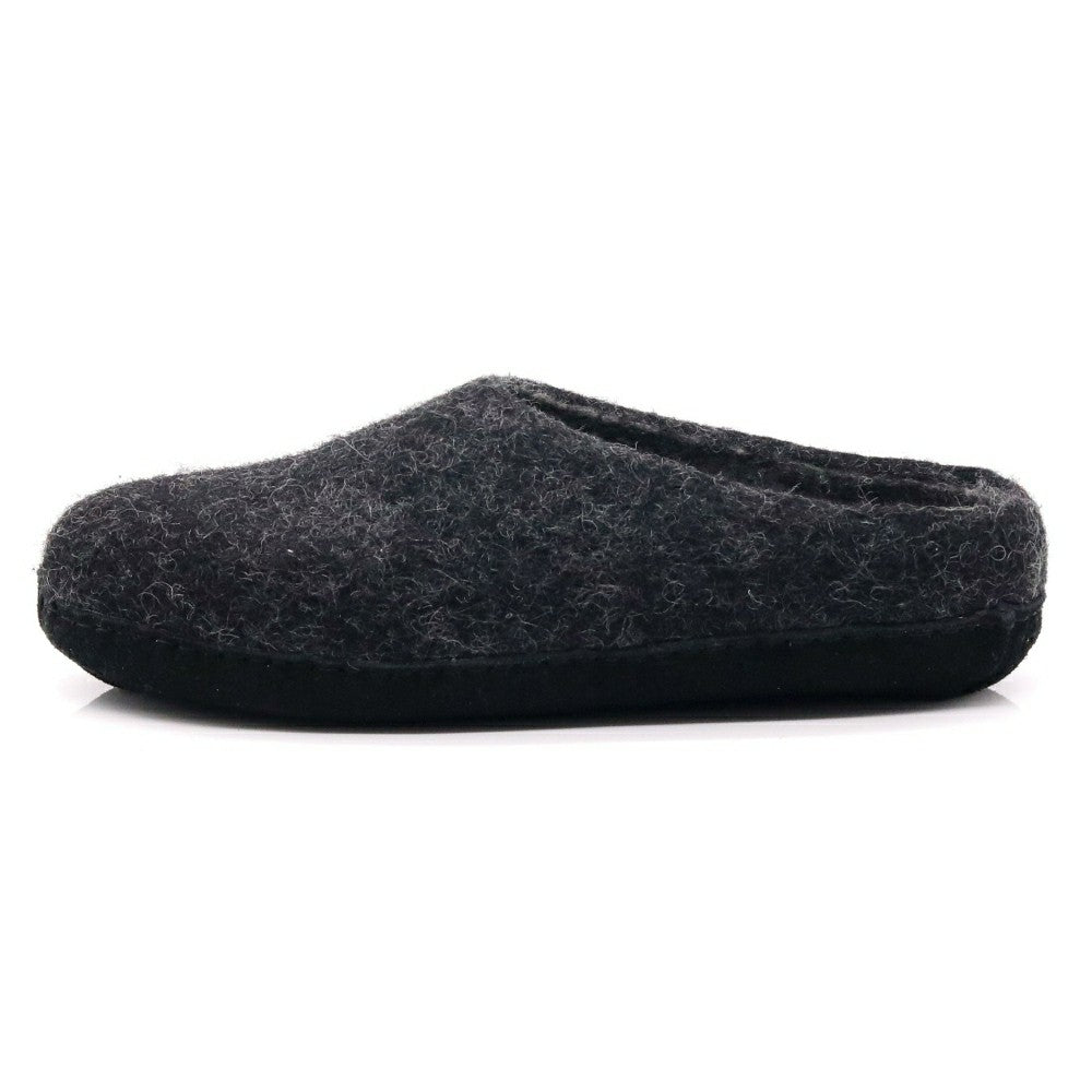 Mens Newport Noir Wool House Shoe | Plow & Hearth
