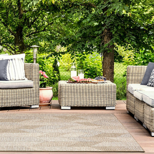 Beachcomber Angles Indoor/Outdoor Rug | Plow & Hearth