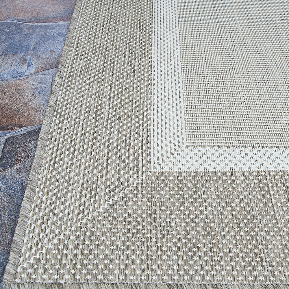 Veranda Framework Indoor/Outdoor Polypropylene Rug | Plow & Hearth