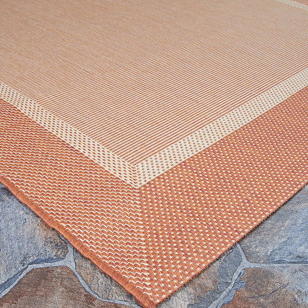 Veranda Framework Indoor/Outdoor Polypropylene Rug | Plow & Hearth