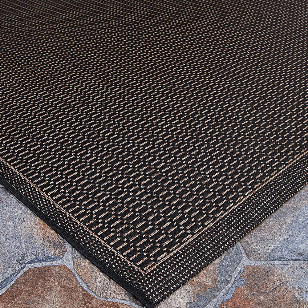 Veranda Textured Indoor/Outdoor Polypropylene Rug | Plow & Hearth