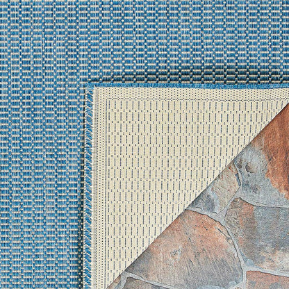 Veranda Textured Indoor/Outdoor Polypropylene Rug | Plow & Hearth