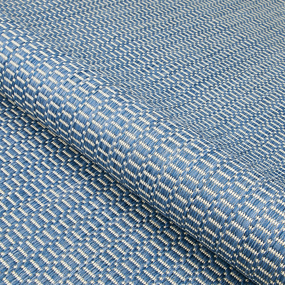 Veranda Textured Indoor/Outdoor Polypropylene Rug | Plow & Hearth