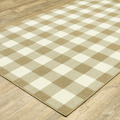 Buffalo Plaid Indoor and Outdoor Polypropylene Rug, 3'7" x 5'6" | Plow & Hearth