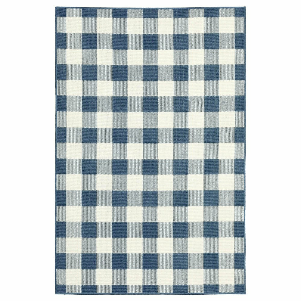 Buffalo Plaid Indoor and Outdoor Polypropylene Rug, 3'7" x 5'6" | Plow & Hearth