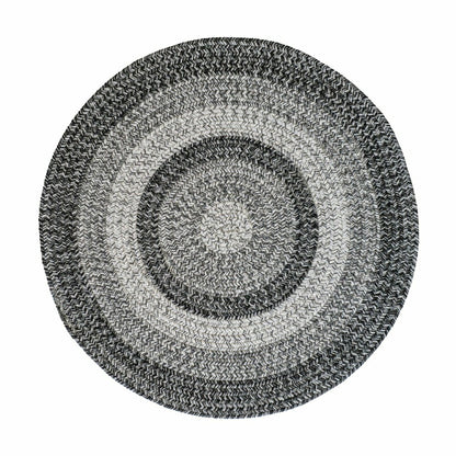 Indoor/Outdoor Oval Woodridge Braided Polypropylene Rug, 7'6" Round | Plow & Hearth