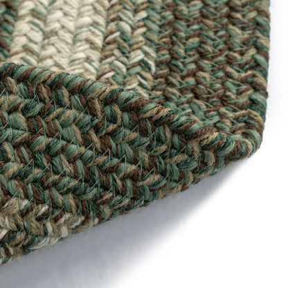 Indoor/Outdoor Oval Woodridge Braided Polypropylene Rug, 5' x 8' | Plow & Hearth