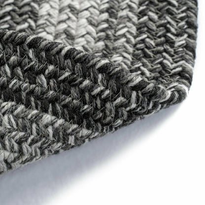 Indoor/Outdoor Oval Woodridge Braided Polypropylene Rug, 3' x 5' | Plow & Hearth