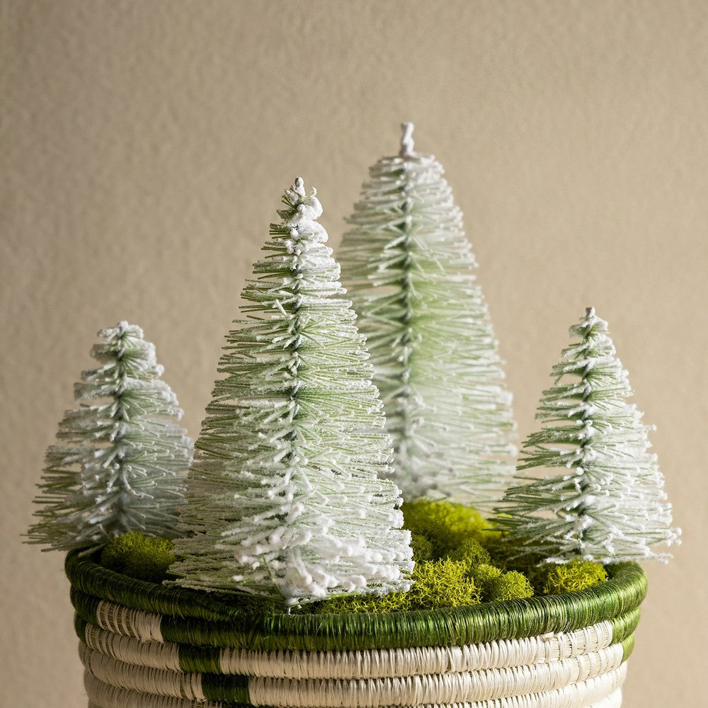 Set of 4 Clip-On Bottle Brush Décor | Plow & Hearth