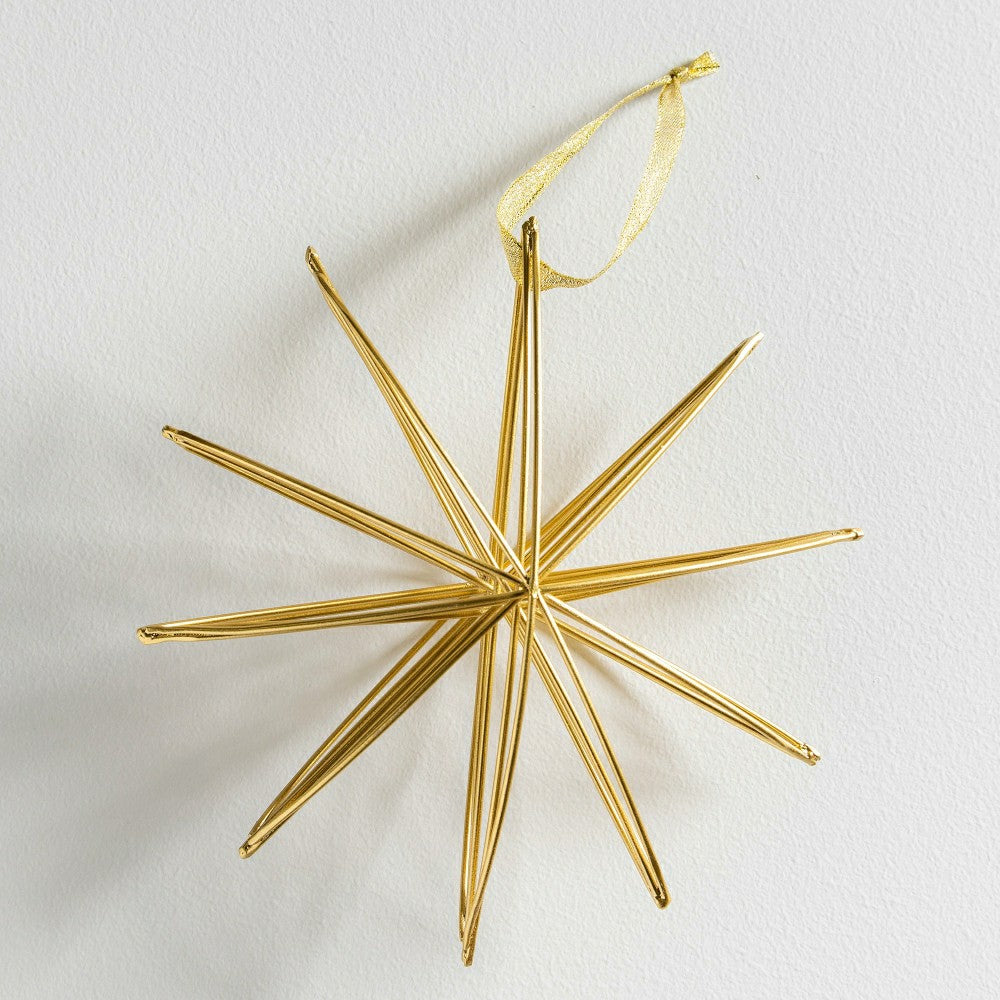 Hanging Iron Star | Plow & Hearth